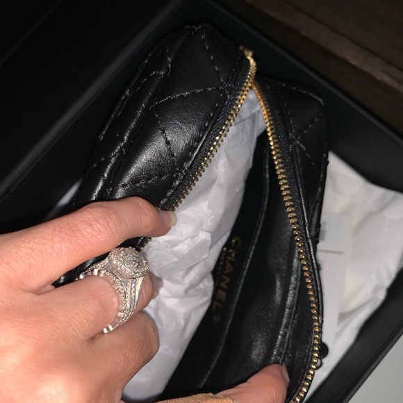 Chanel Reissue Small Crossbody or Shoulder Bag Aged Calfskin Gold Hardware NEW! - Picture 6 of 10